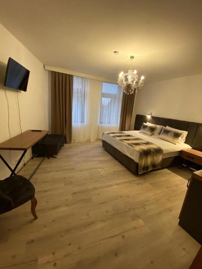Kispet Deluxe Hotels&Suites Oberhausen  Exterior photo